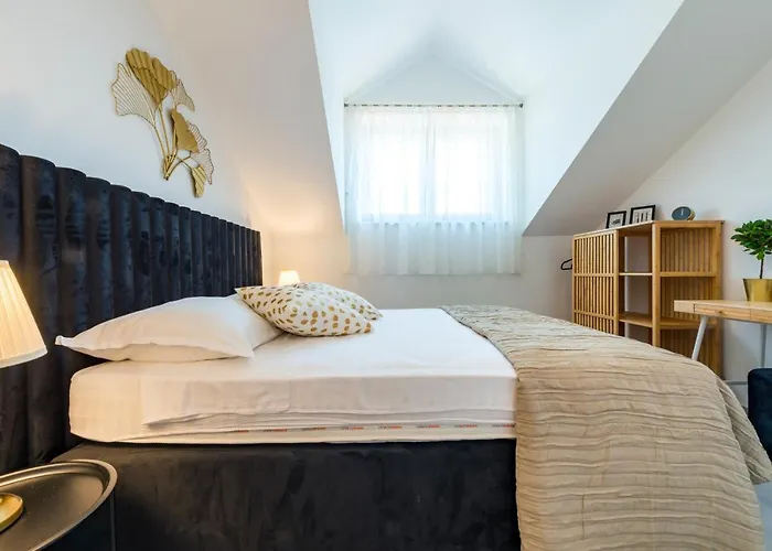Couple Getaway Apartments